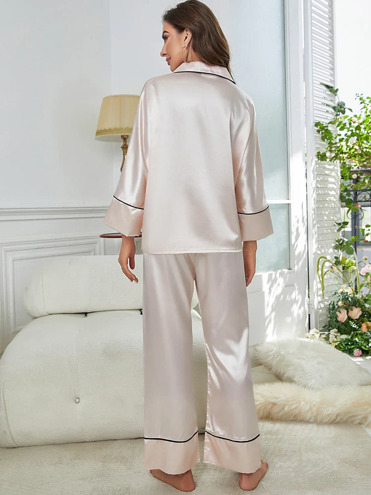 Ensemble Pyjama Pour Femme En Satin Nacre Étoilée | Signature