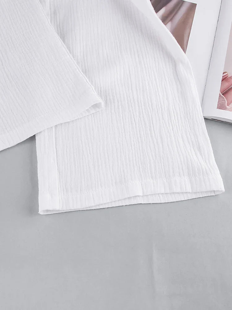 Orchidée de Nuit : Pyjama Blanc en Coton pour Femme