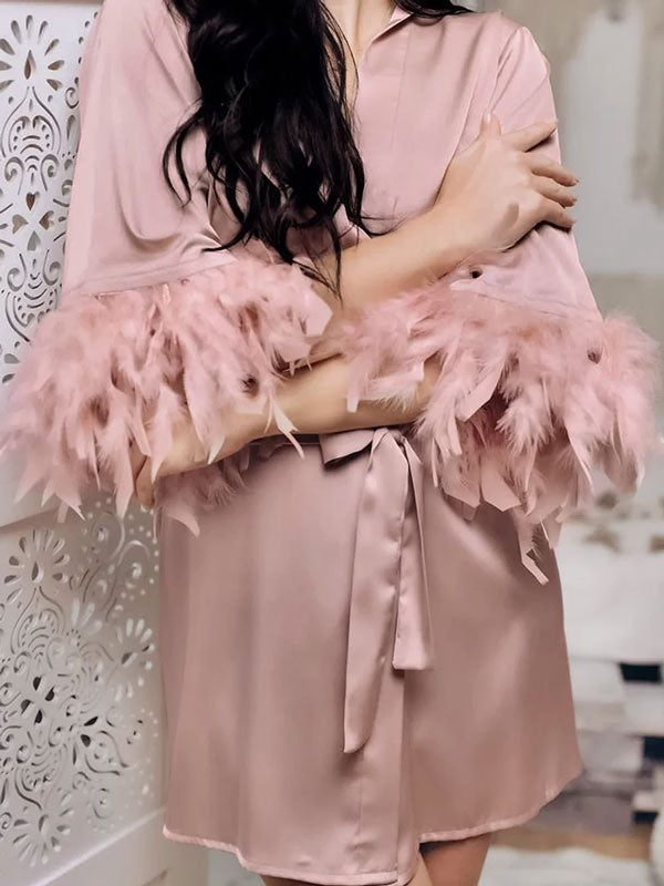 Robe de Chambre Élégante à Plumes Rose Champagne Flocon de Satin Signature