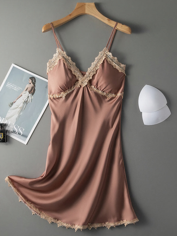 Nuisette Romantique Élégante en Col V Rouge Foncé | Signature