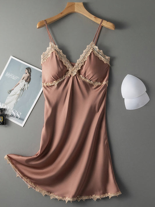 Nuisette Romantique Élégante en Col V Rouge Foncé | Signature