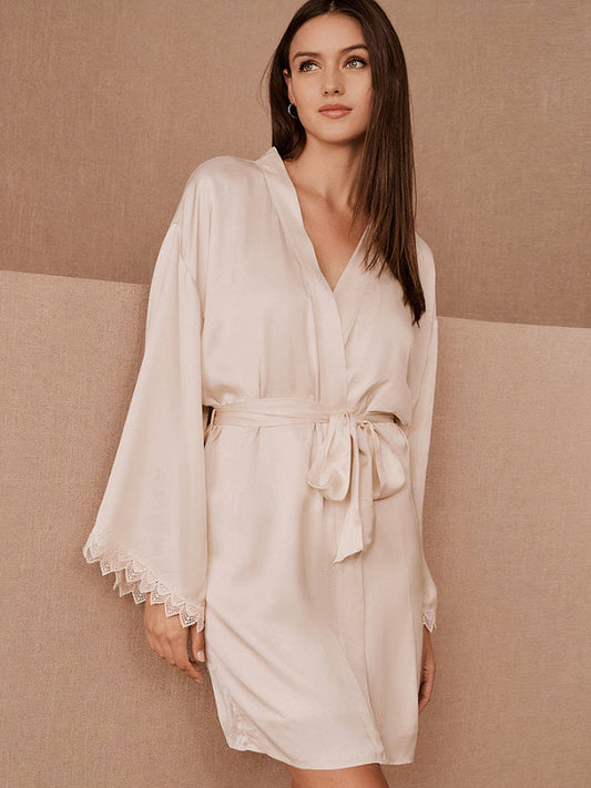 Robe de Chambre Satinée pour Femme | Manches Amples | Kimono Blanc